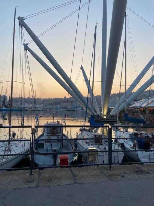 La Finestra Sul Cielo Del Porto Antico Di Genova Apartman Kültér fotó