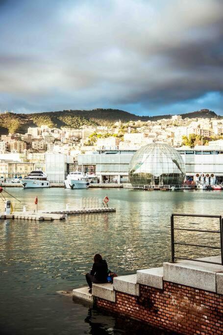 La Finestra Sul Cielo Del Porto Antico Di Genova Apartman Kültér fotó