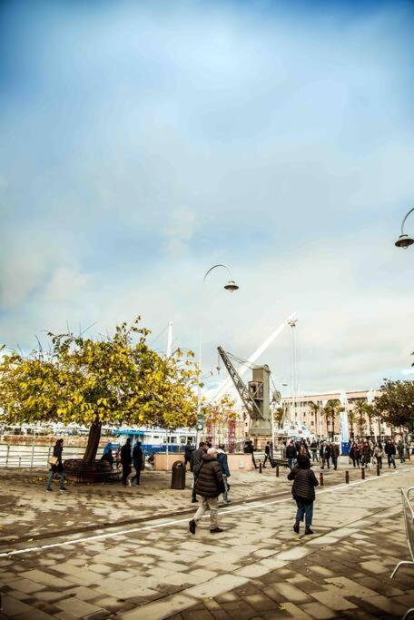 La Finestra Sul Cielo Del Porto Antico Di Genova Apartman Kültér fotó