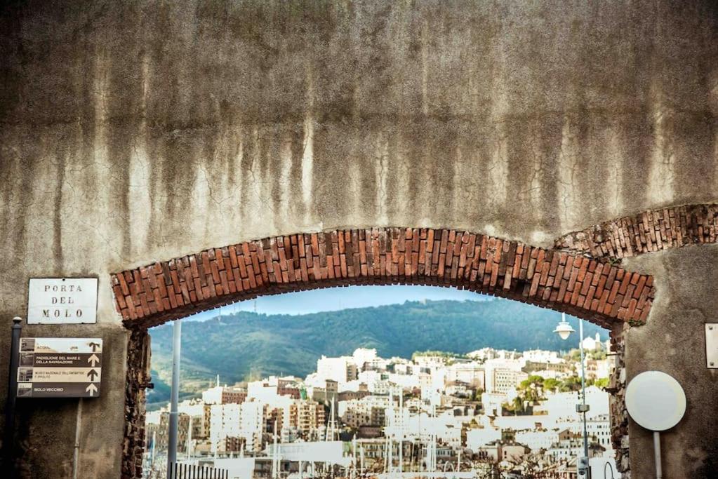 La Finestra Sul Cielo Del Porto Antico Di Genova Apartman Kültér fotó