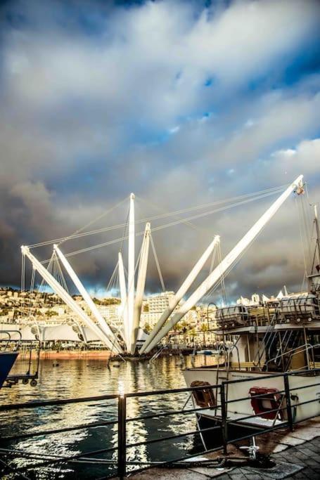 La Finestra Sul Cielo Del Porto Antico Di Genova Apartman Kültér fotó